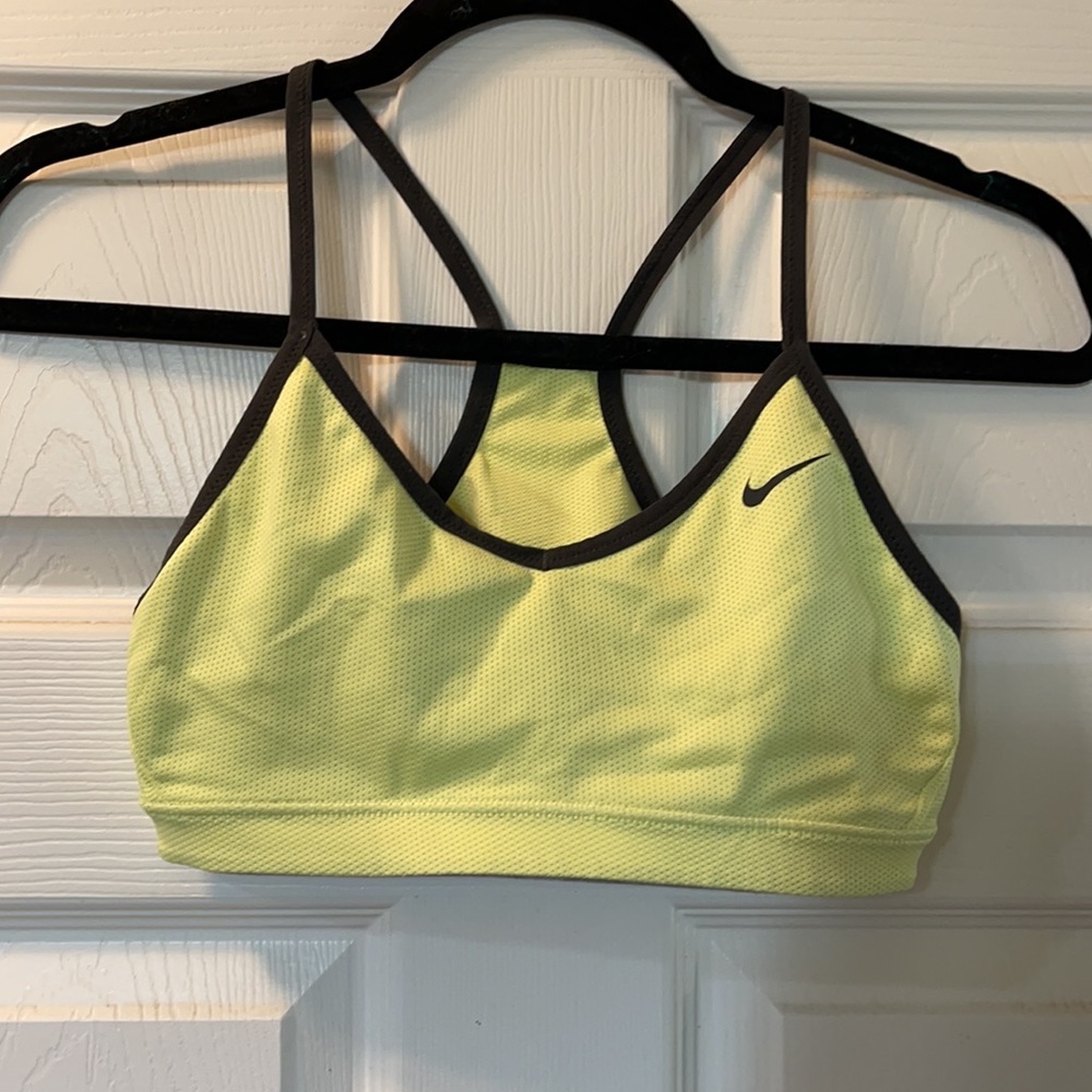 NIKE SPORTS BRA